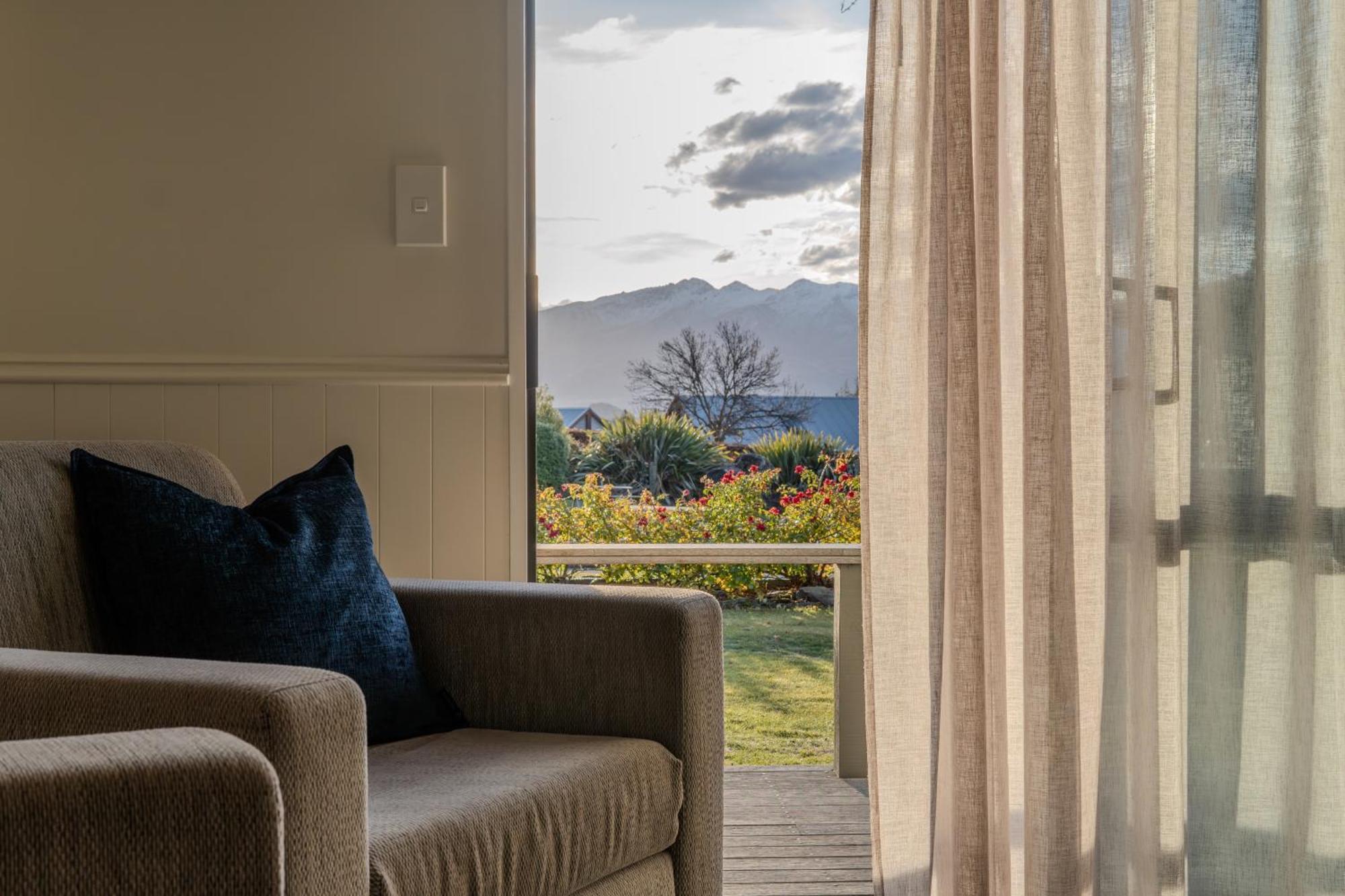 Wanaka Top 10 Holiday Park Exterior foto